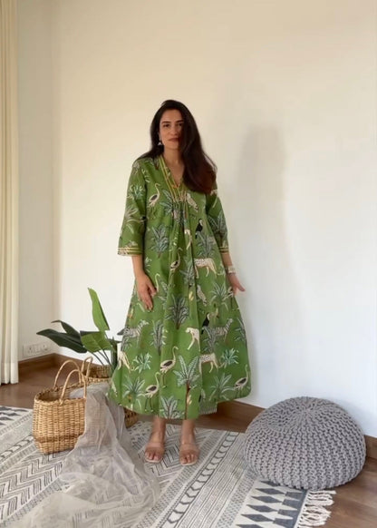 Green and Blue Hand Block Tiger Print Cotton Kurta Set