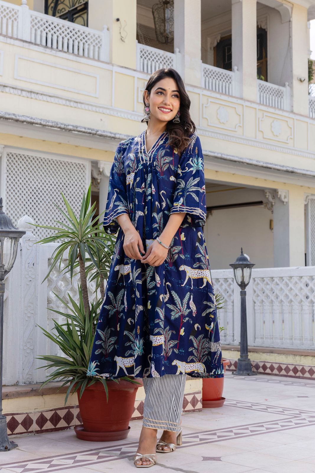 Green and Blue Hand Block Tiger Print Cotton Kurta Set
